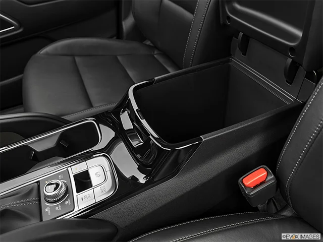 2025 Kia Telluride | Front center divider
