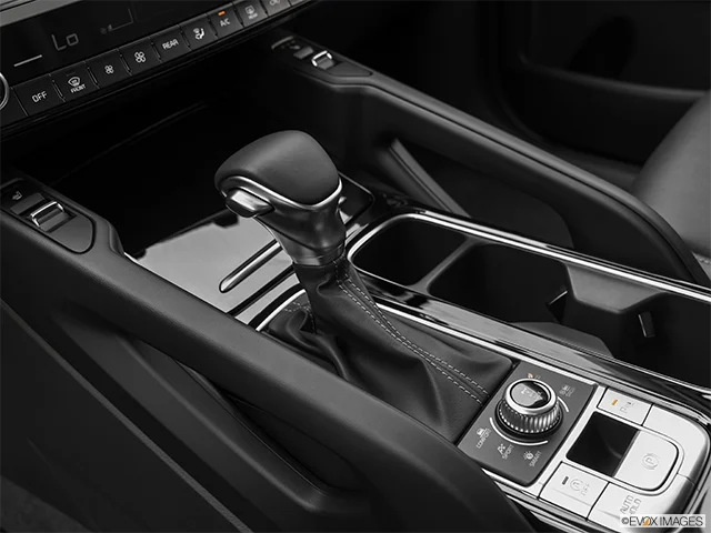 2025 Kia Telluride | Gear shifter/center console