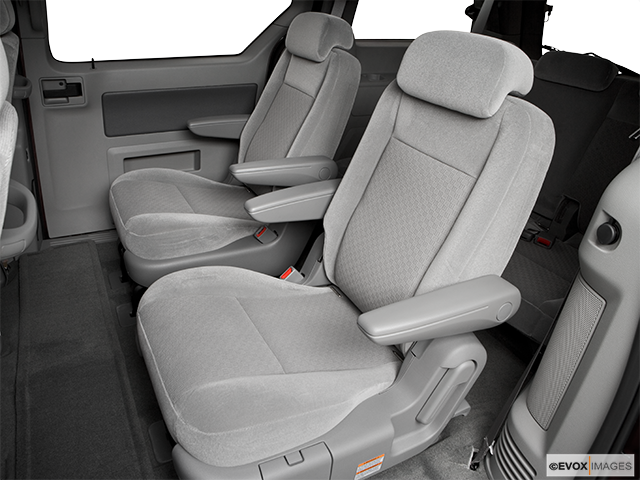 2007 Ford Freestar | Rear seats from Drivers Side
