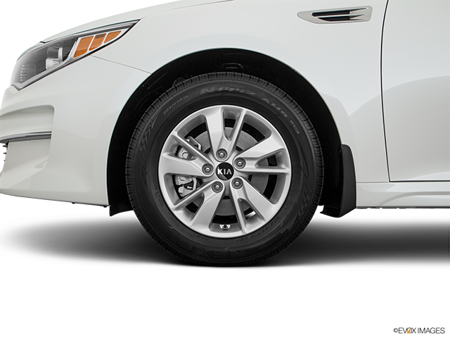 2018 Kia Optima | Front Drivers side wheel at profile