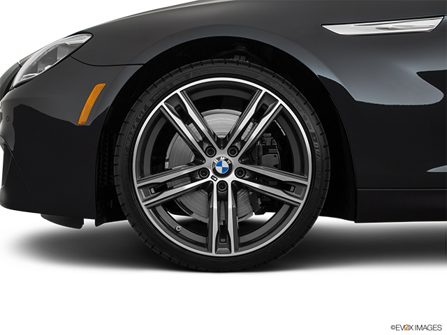 2018 BMW M6 Coupe | Front Drivers side wheel at profile