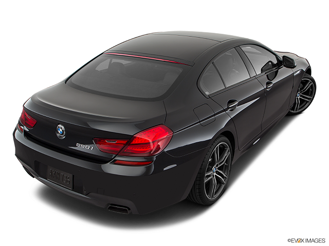 2018 BMW M6 Coupe | Rear 3/4 angle view