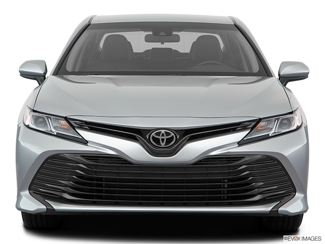 2018 Toyota Camry | Low/wide front