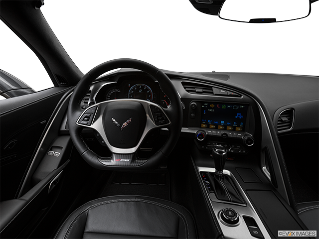 2018 Chevrolet Corvette | Steering wheel/Center Console