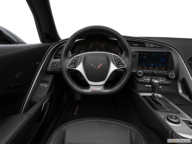 2018 Chevrolet Corvette | Steering wheel/Center Console