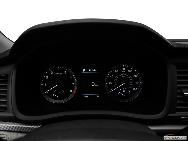 2018 Hyundai Sonata | Speedometer/tachometer