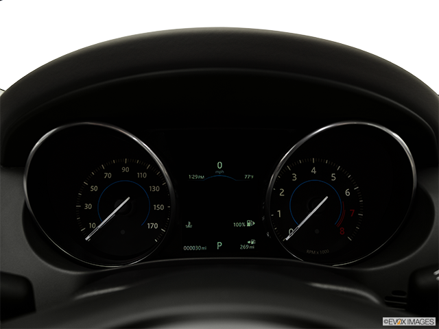 2018 Jaguar XE | Speedometer/tachometer