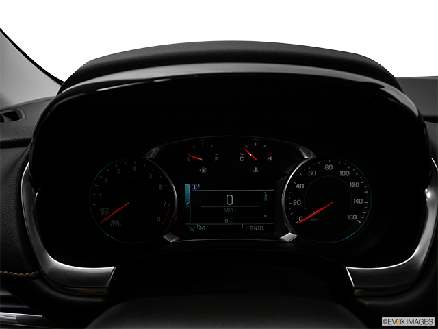 2018 Chevrolet Traverse | Speedometer/tachometer