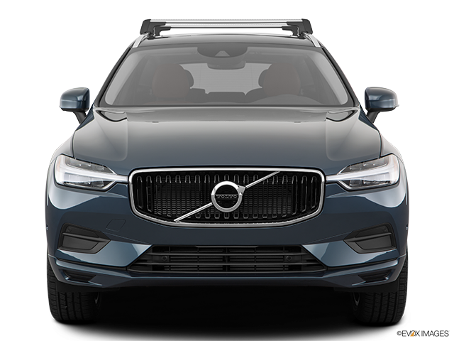 2018 Volvo XC60 | Low/wide front
