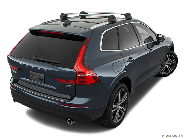 2018 Volvo XC60 | Rear 3/4 angle view