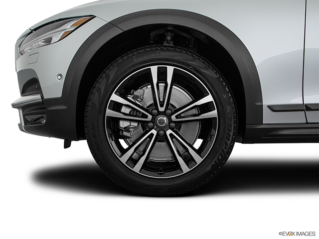 2018 Volvo V90 Cross Country | Front Drivers side wheel at profile