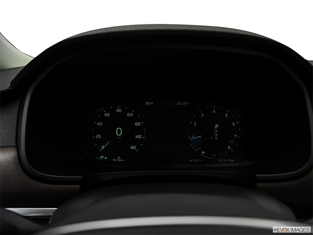 2018 Volvo V90 Cross Country | Speedometer/tachometer