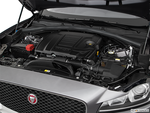 2018 Jaguar F-Pace | Engine