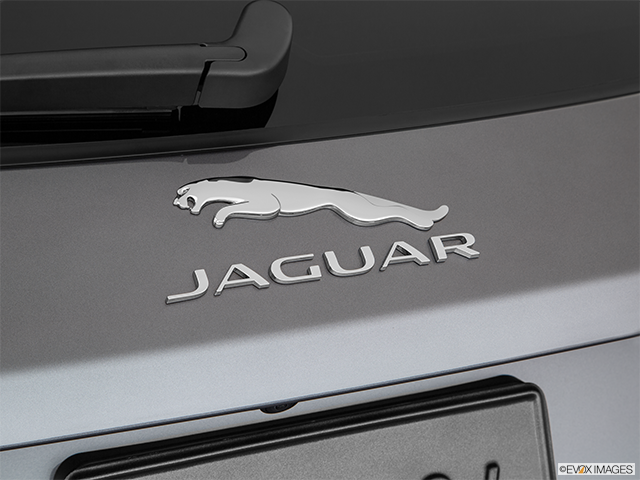 2018 Jaguar F-Pace | Rear manufacturer badge/emblem