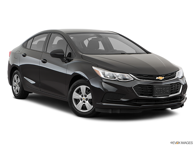 2017 Chevrolet Cruze | Front passenger 3/4 w/ wheels turned