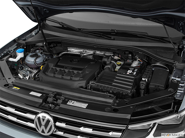 2018 Volkswagen Tiguan | Engine