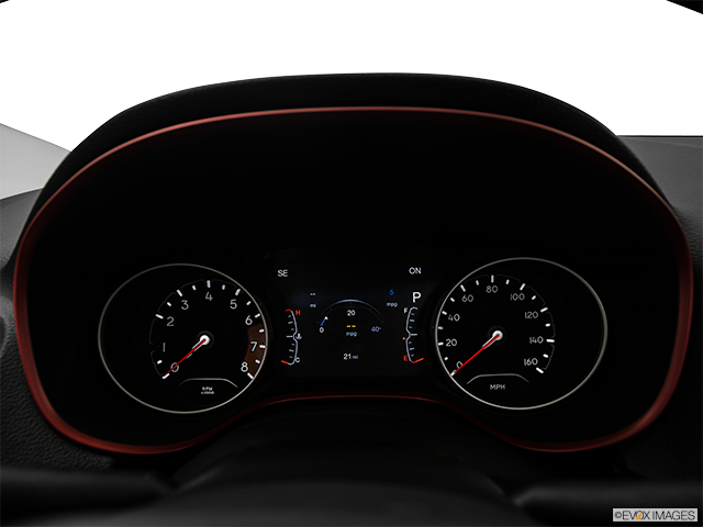 2017 Jeep All-New Compass | Speedometer/tachometer