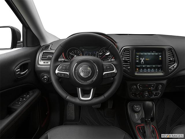 2017 Jeep All-New Compass | Steering wheel/Center Console