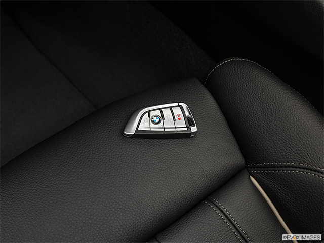2018 BMW M5 Sedan | Key fob on driver’s seat