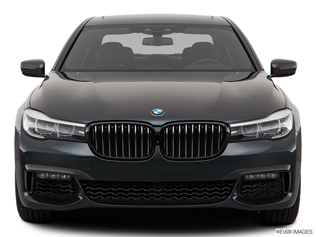 2018 BMW 7 Series | Low/wide front