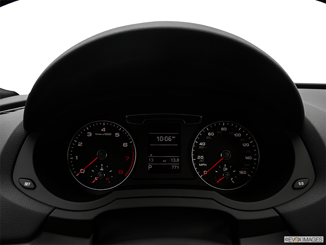 2018 Audi Q3 | Speedometer/tachometer