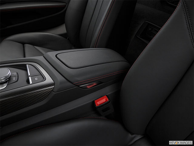 2018 Audi R8 | Front center console with closed lid, from driver’s side looking down