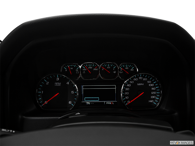 2018 Chevrolet Silverado 1500 | Speedometer/tachometer