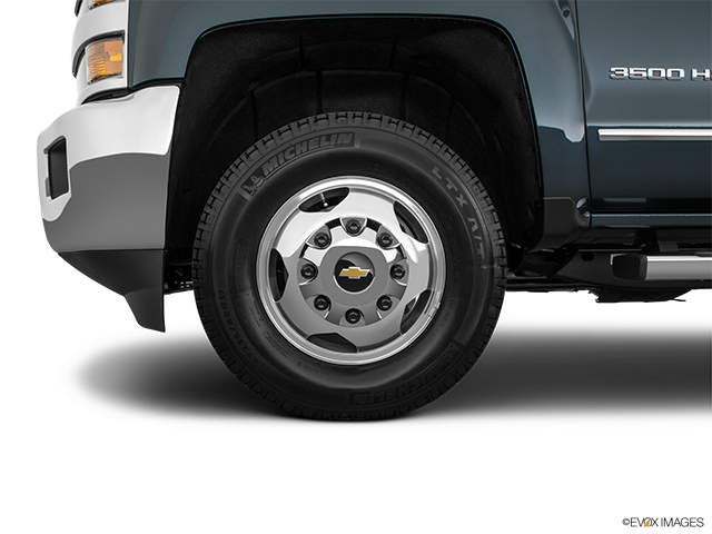 2018 Chevrolet Silverado 3500HD | Front Drivers side wheel at profile