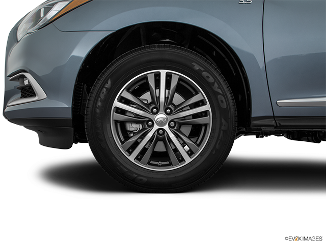 2018 Infiniti QX60 | Front Drivers side wheel at profile