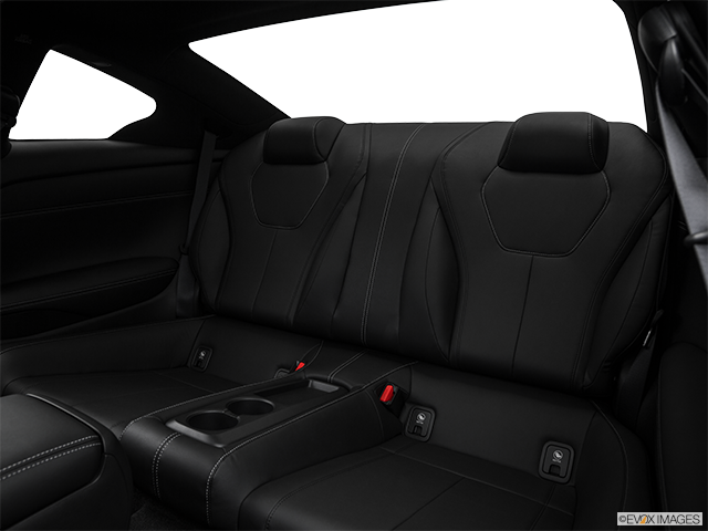 2018 Infiniti Q60 Coupe | Rear seats from Drivers Side