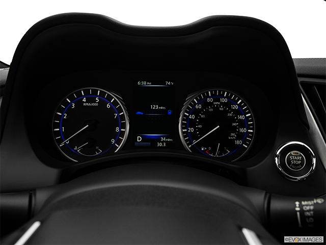 2018 Infiniti Q60 Coupe | Speedometer/tachometer