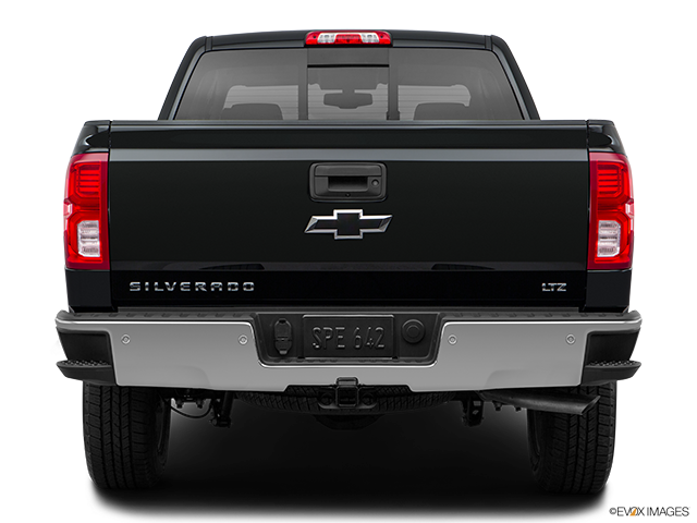 2018 Chevrolet Silverado 1500 | Low/wide rear