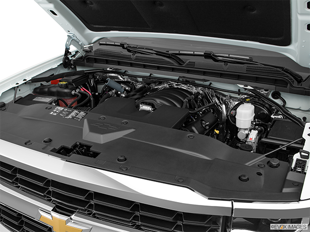 2018 Chevrolet Silverado 1500 | Engine