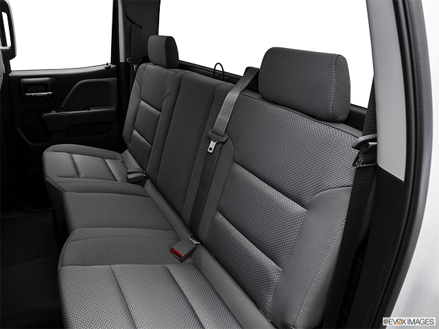 2018 Chevrolet Silverado 1500 | Rear seats from Drivers Side