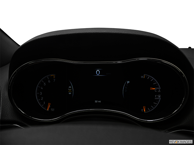 2018 Jeep Grand Cherokee | Speedometer/tachometer