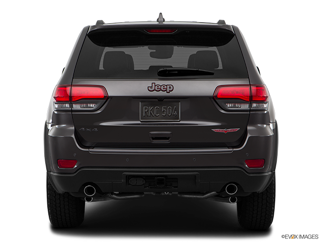 2018 Jeep Grand Cherokee | Low/wide rear