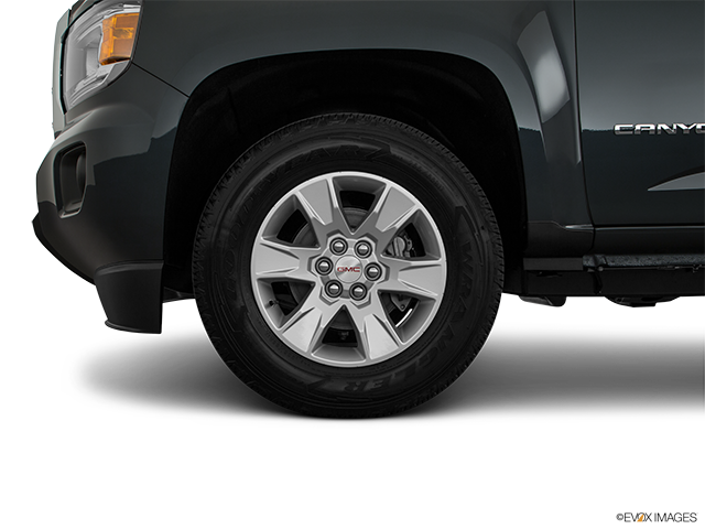 2018 GMC Canyon | Front Drivers side wheel at profile