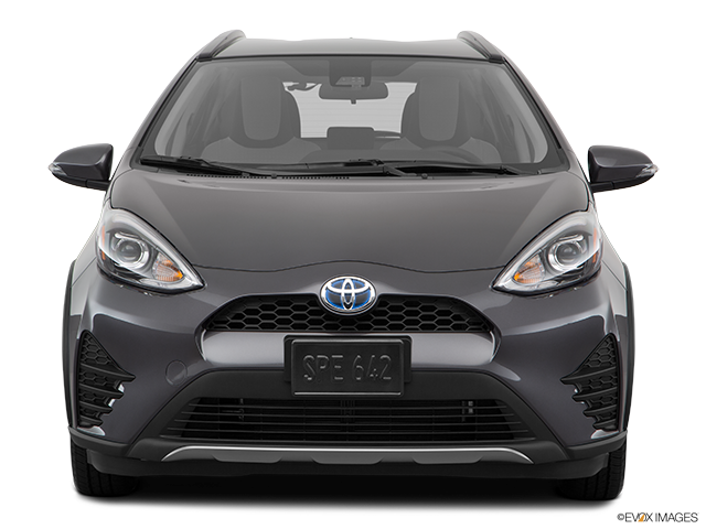 2018 Toyota Prius c | Low/wide front