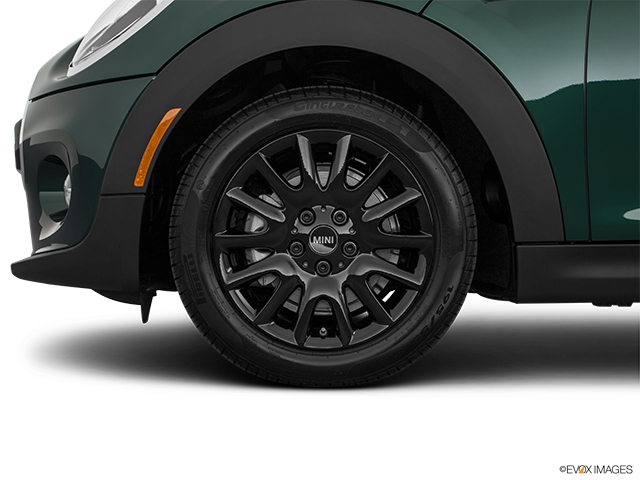 2018 MINI Cooper Base Trim: Price, Review, Photos (Canada) | Driving