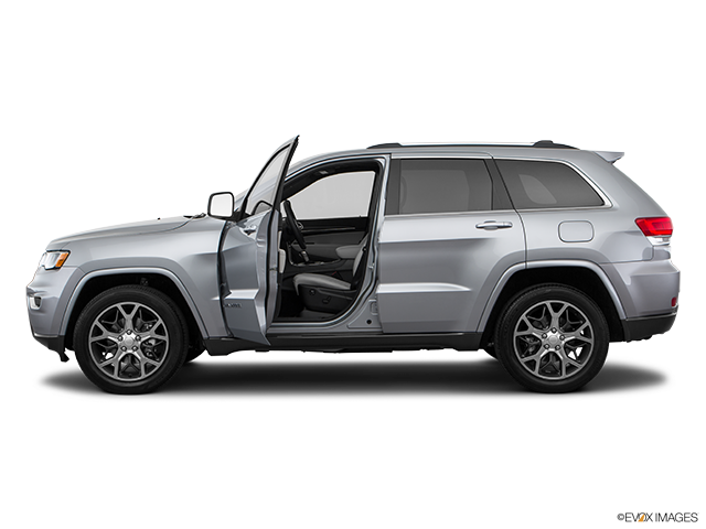 2018 Jeep Grand Cherokee | Driver's side profile with drivers side door open