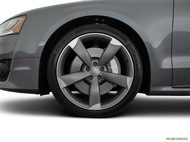 2018 Audi A8 | Front Drivers side wheel at profile