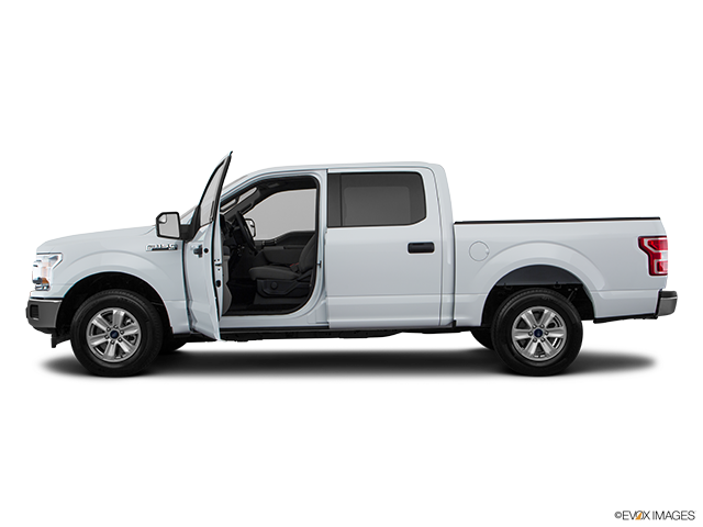 2018 Ford F-150 | Driver's side profile with drivers side door open
