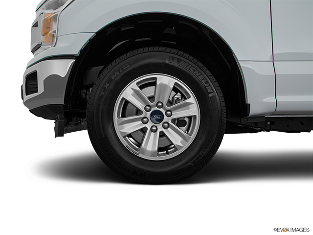 2018 Ford F-150 | Front Drivers side wheel at profile
