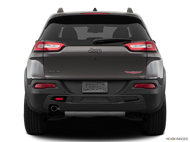 2018 Jeep Cherokee | Low/wide rear