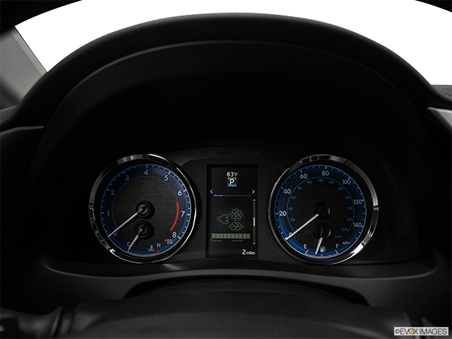 2018 Toyota Corolla | Speedometer/tachometer