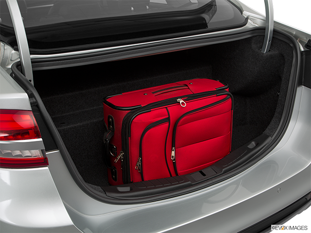 2018 Ford Fusion | Trunk props