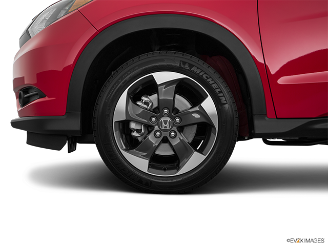 2018 Honda HR-V | Front Drivers side wheel at profile
