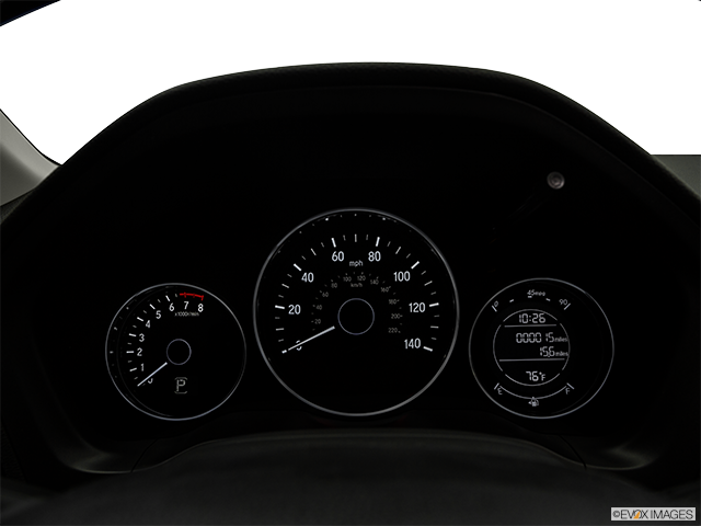 2018 Honda HR-V | Speedometer/tachometer
