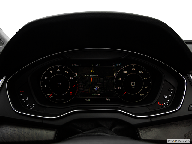 2018 Audi Q5 | Speedometer/tachometer