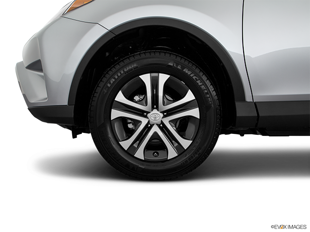 2018 Toyota RAV4 | Front Drivers side wheel at profile